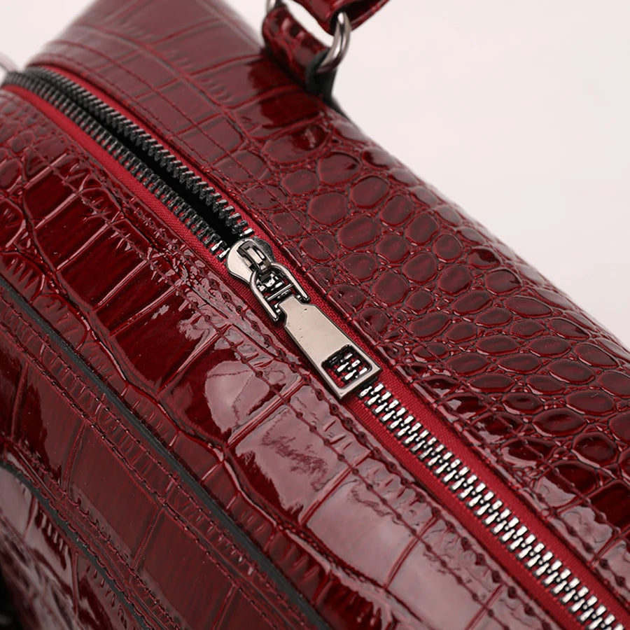 2025 New Mom Shoulder Designer Bag: Luxury Crocodile Pattern Retro Handbag