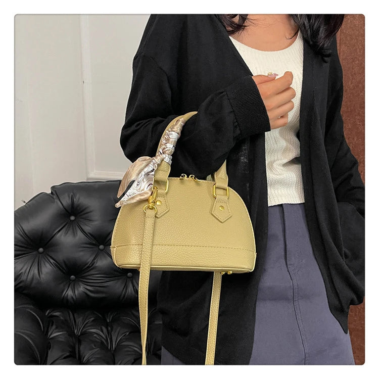 2025 High-End Handbag for Women - New Niche Versatile Hand-Held Shell Bag for Commuting with Fashionable Temperament