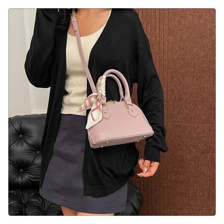 2025 High-End Handbag for Women - New Niche Versatile Hand-Held Shell Bag for Commuting with Fashionable Temperament