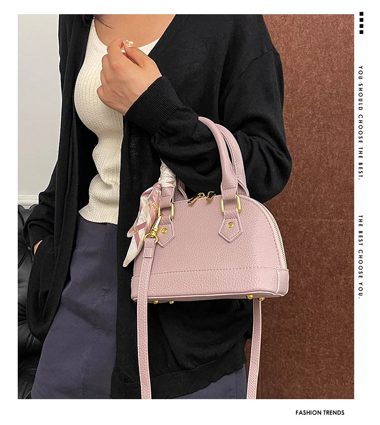 2025 High-End Handbag for Women - New Niche Versatile Hand-Held Shell Bag for Commuting with Fashionable Temperament