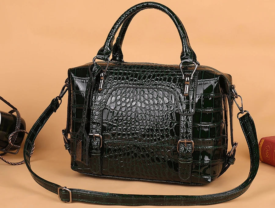 2025 New Mom Shoulder Designer Bag: Luxury Crocodile Pattern Retro Handbag