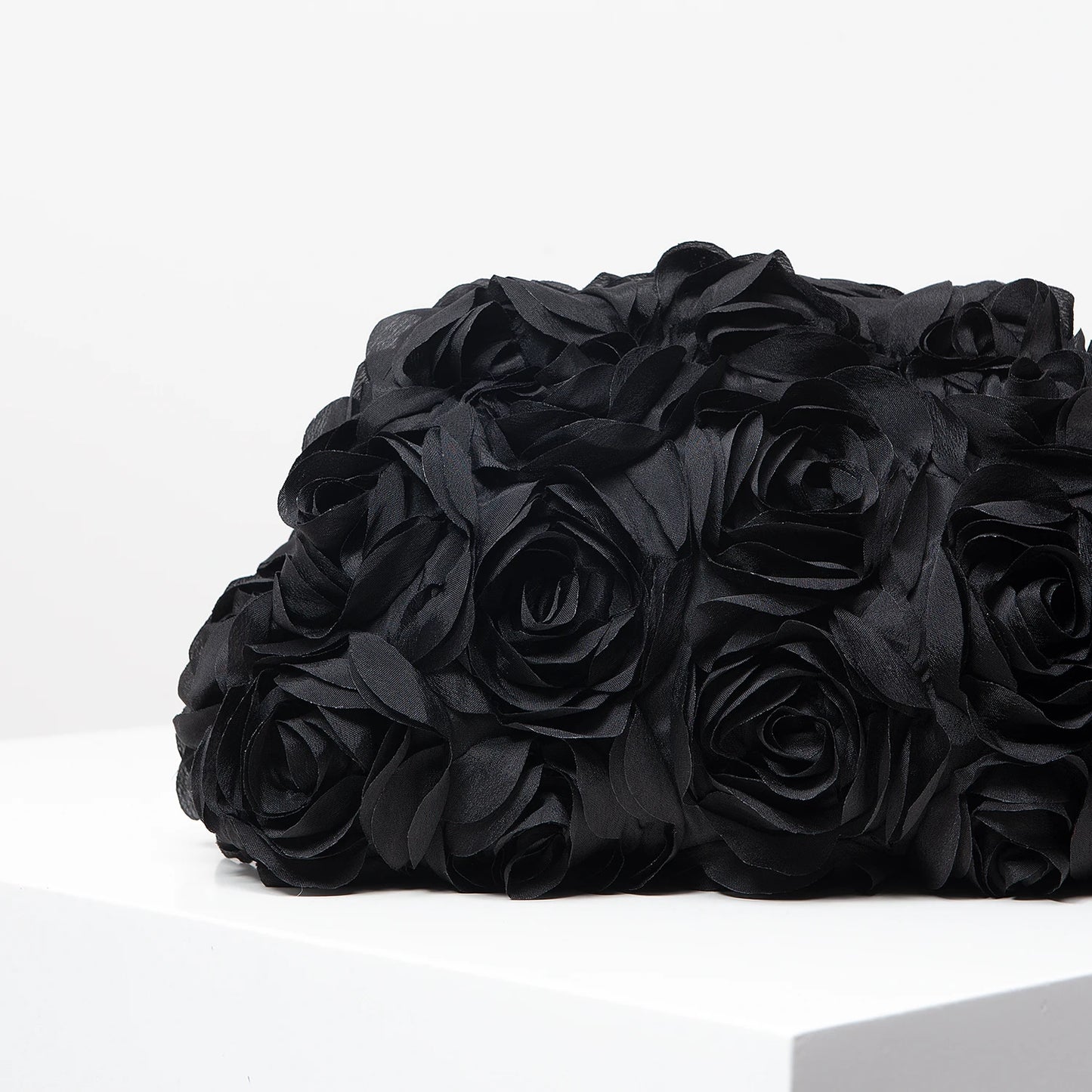 Elegant Rose Clutch Bag - Perfect Women's Clip Bag for Wedding Parties and Dinners - Ideal Gift for Any Occasion