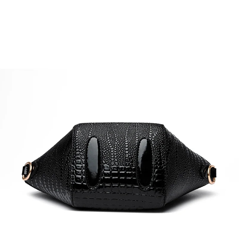 Women's Leather Crocodile Pattern Crossbody Bag: Classic Khaki, Coffee, and Black Handbag