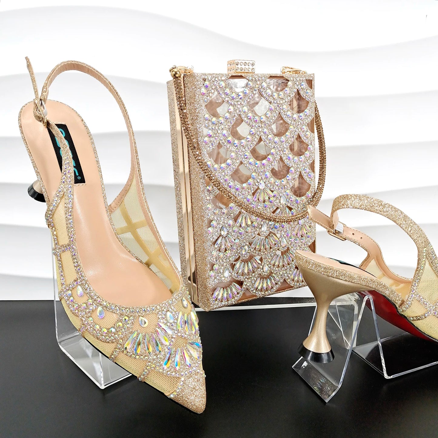 Fashion Trend Silver Glitter Fabric Pointed Toe High Heels & Matching Bag - Stylish Party Shoes for Ladies