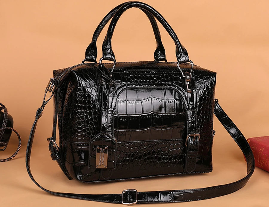 2025 New Mom Shoulder Designer Bag: Luxury Crocodile Pattern Retro Handbag