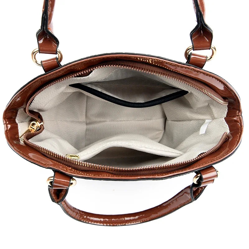 Women's Leather Crocodile Pattern Crossbody Bag: Classic Khaki, Coffee, and Black Handbag