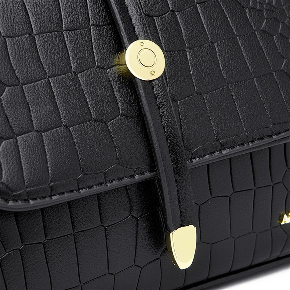 2025 Luxury Crocodile Leather Crossbody Bag: Designer Handbag for Women